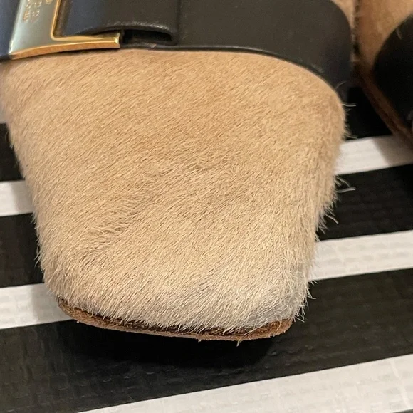 Vintage GUCCI ponyhair low pumps